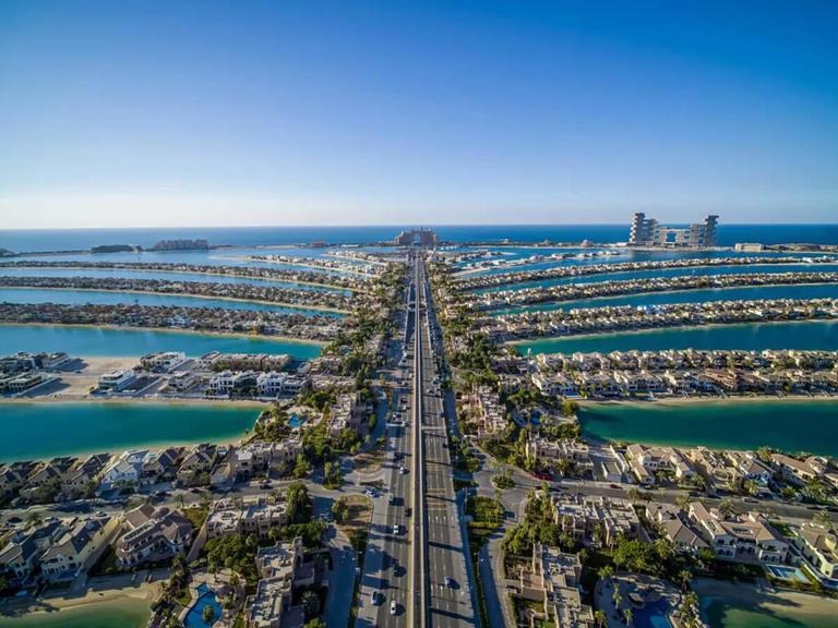 Dubai: wh⁠y the world’s wealth city