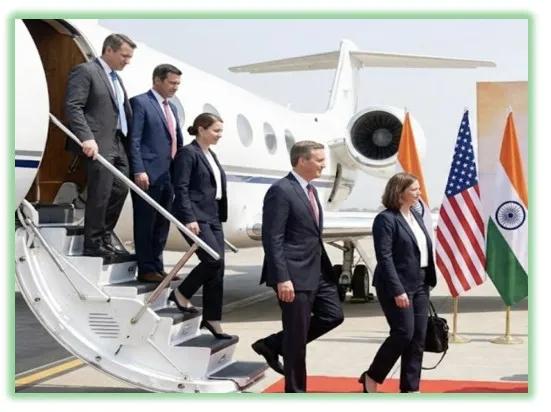 American delegation lands